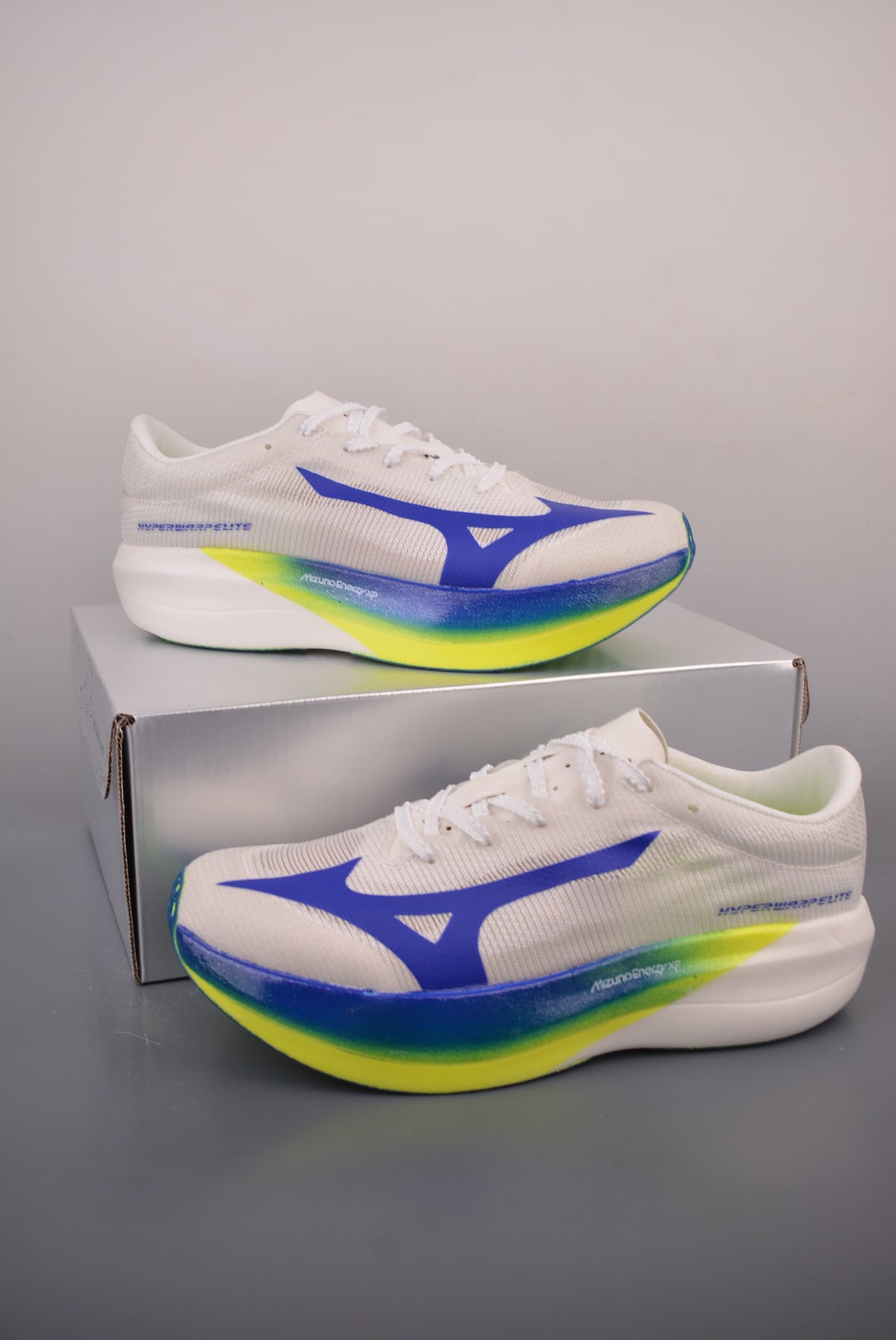 Mizuno Hyperwarp Elite "Origami Pack"