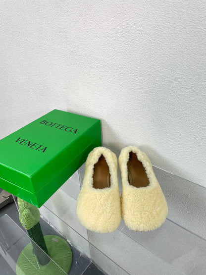 ATOMIC SHEARLING BALLERINA FLATS LIGHT YELLOW