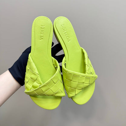 BLINK FLAT MULE IN NEON YELLOW INTRECCIATO LEATHER