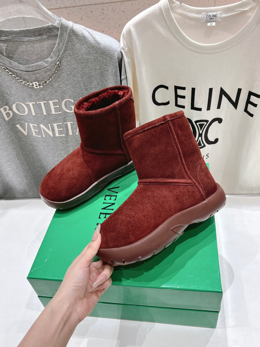 SNAP MINI ANKLE BOOTS IN JAM RED SUEDE AND SHEARLING LINING